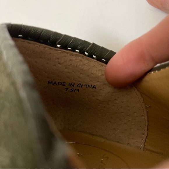 JACK ROGERS Sadie Suede Booties Olive 7.5 - Picture 6 of 6